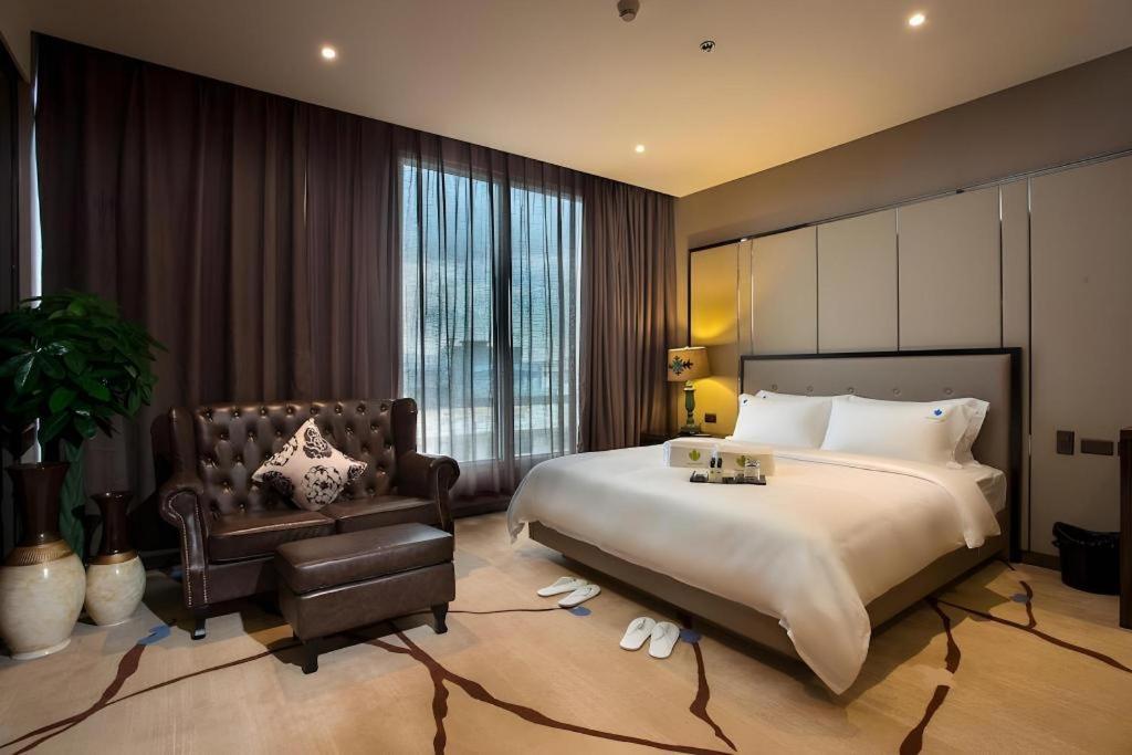 Lotus Blu Hotel Legazpi Eksteriør bilde